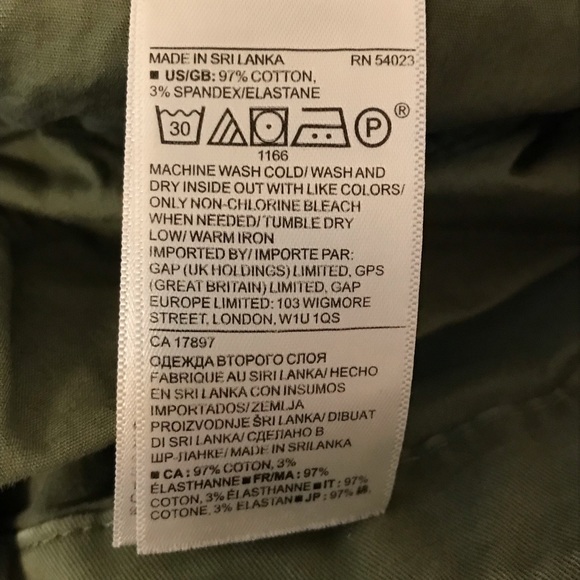 Banana Republic size 6 green capri pants - Picture 7 of 7